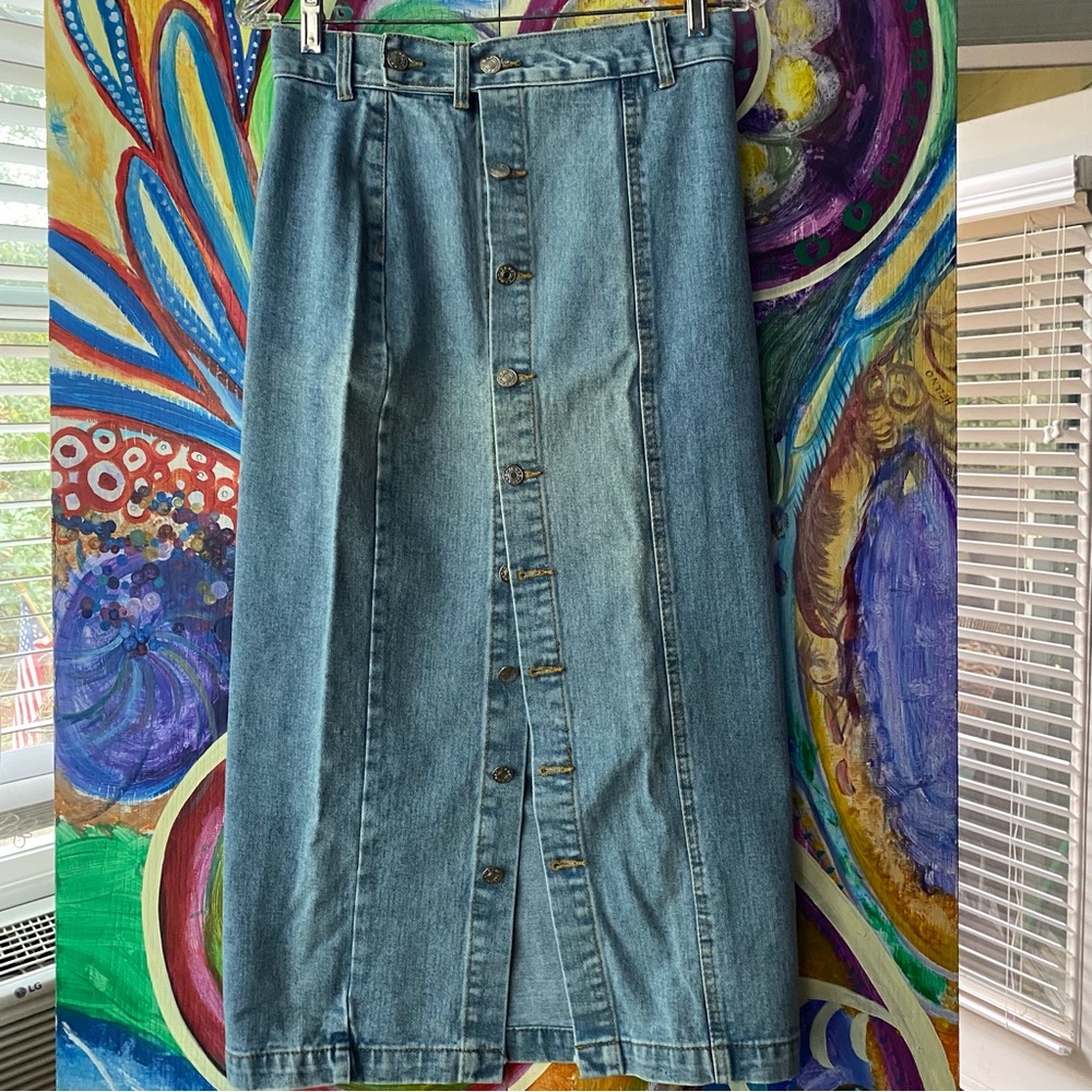Woman’s Jean Denim Long Button Front Pencil Skirt NWT